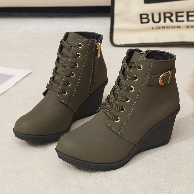 

Women Plus Size Wedge Boots with Belt Buckle Decoration Martin Suede Side Zip Boots New Fall/Winter 42 зелёный