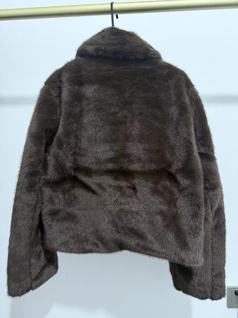 Loose lapel button embellished brown long sleeved jacket for women's autumn and winter collection