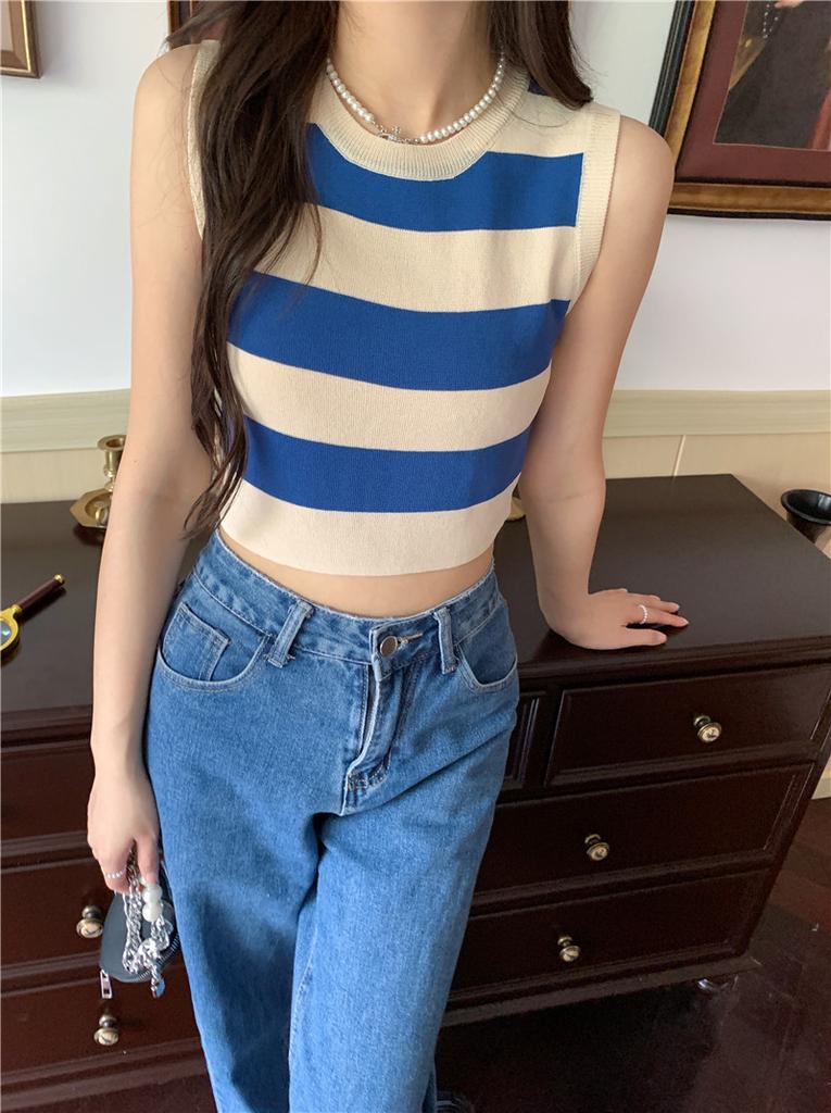 Knitted striped small suspender vest for women's summer wear, sweet and spicy girls short sleeveless student top