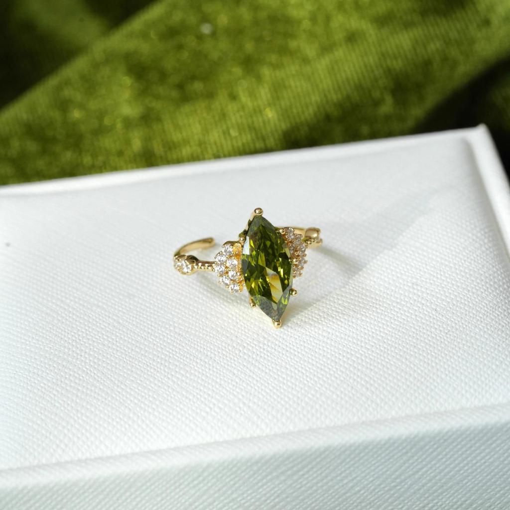 925 Sterlingsilber Unregelmäßiger Edelstein Damen Luxus Zeigefingerring - Nicht Verblassend, Verstellbar, Leichtes Nischendesign.