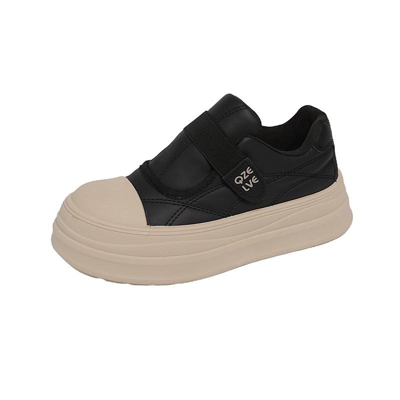 Velcro sports and leisure board shoes spring and autumn new models light and not tired feet soft soles pregnant women