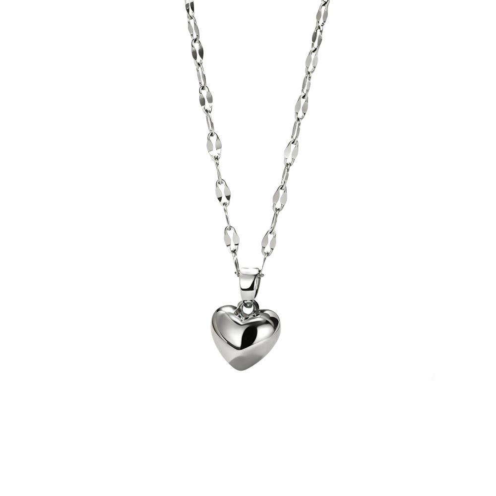 Fashion Heart Pendant Necklace, Dainty Heart Charm Necklace for Everyday Wear and Gift