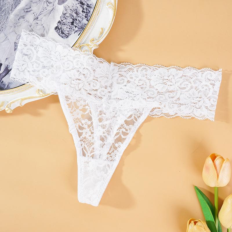 Sexy Lace Thong Panties Female Floral Lace Underwear Low Waist Women Lingerie Breathable Briefs Plus size G-String Transparent