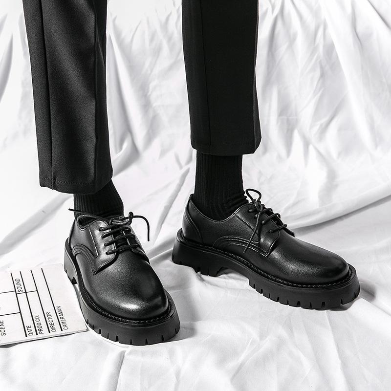 

Корейская версия повседневной обуви на толстой подошве, увеличивающей высоту голенища, новое черное платье с низким верхом в британском стиле на все четыре сезона, износостойкая мужская обувь в стиле ретро 44