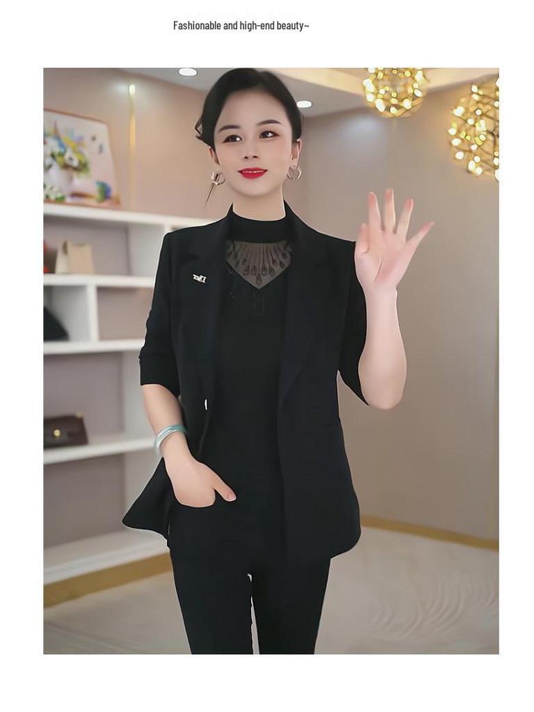 2025 Women's Slim Fit Black Suit Jacket - Versatile Fashion for Spring & Autumn