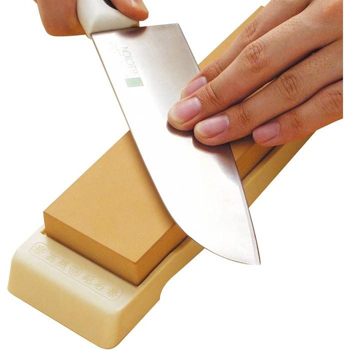 SK11 Whetstone with Stand, Finishing Stone #3000, for Kitchen & Stainless Steel Knives, Beige