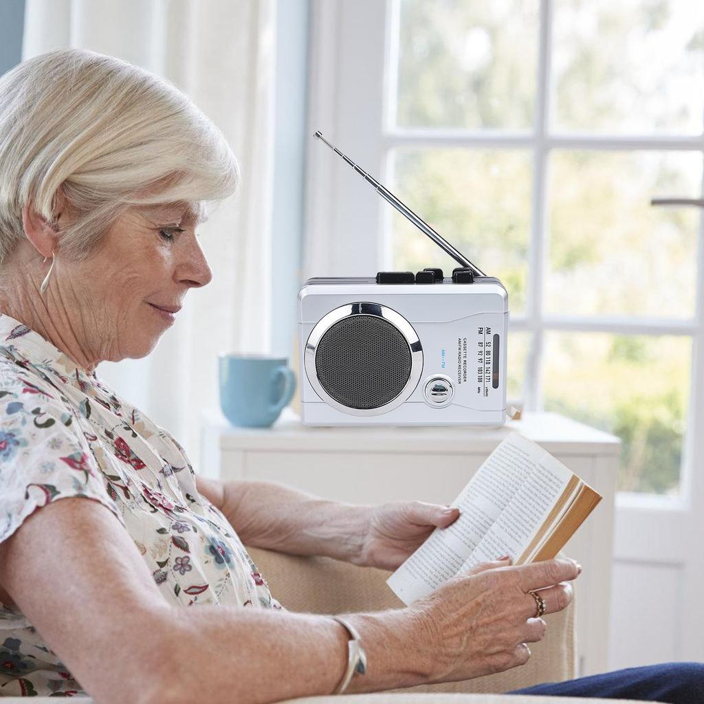 Tragbarer Kassettenplayer Recorder AM FM Radio mit eingebautem Lautsprecher Mikrofon Kopfhörer Batteriebetrieben Netzbetrieben