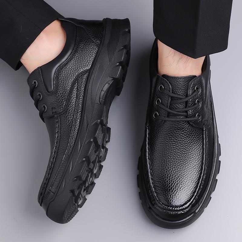 Fashion2024 New Leather Men Driving Shoes CasualLace-Up Business Shoes Breathable All-match Men Flats Fashion Moccasins Walking Shoes