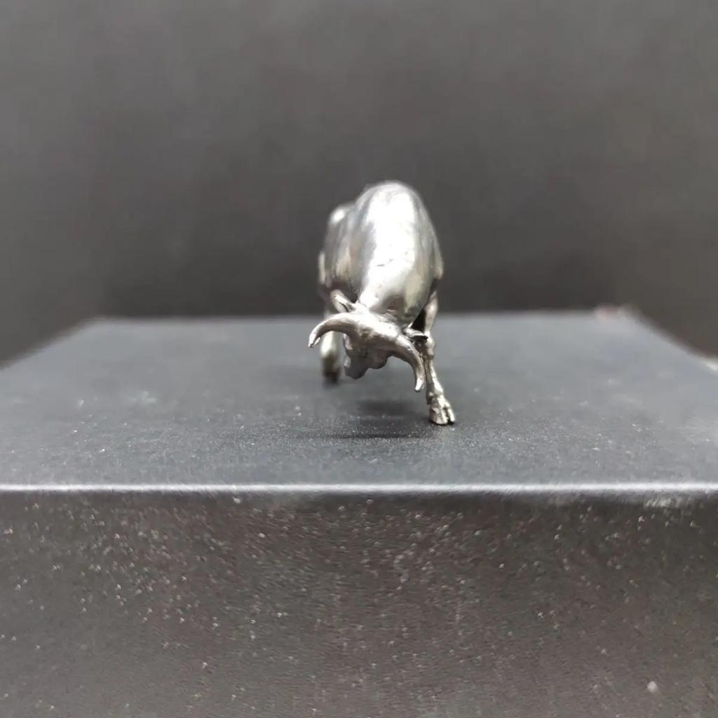 MINI Solid Pure Copper Ornament Bullish Lucky Cow 6cm Bull Wall Street Mascot Home Decor Desktop Crafts Sculpture Decoration