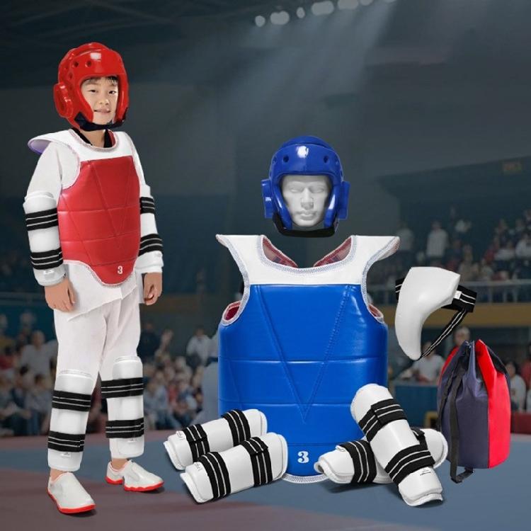 Bezpečnostní vybavení pro bojová umění závodní třídy Flexibilní polstrování Sada ochranného vybavení pro Taekwondo