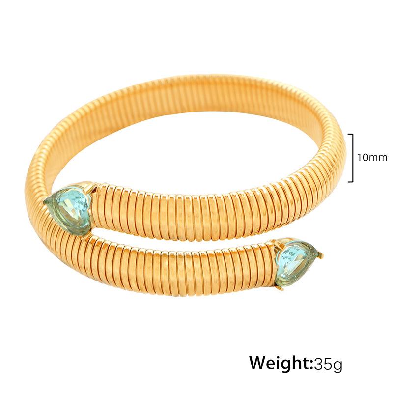 

Punk Gold Color Stainless Steel Elastic Thick Metal Bracelet Women Exquisite Retro Heart Zircon Crystal Bangle Hip Hop Jewelry