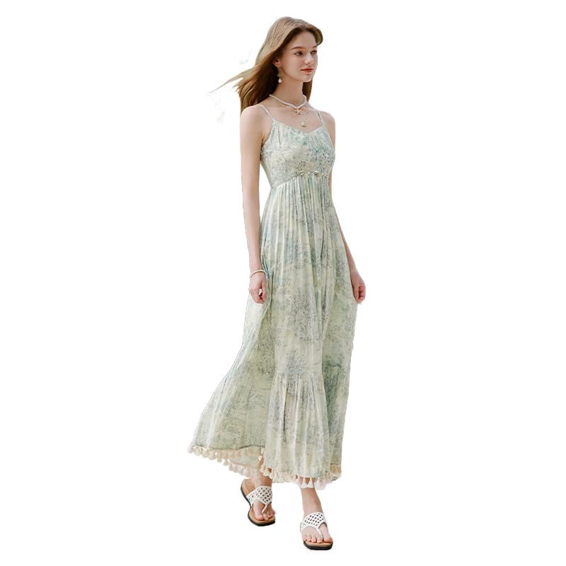 

Women s Green Floral Spaghetti Strap V-Neck Dress XL