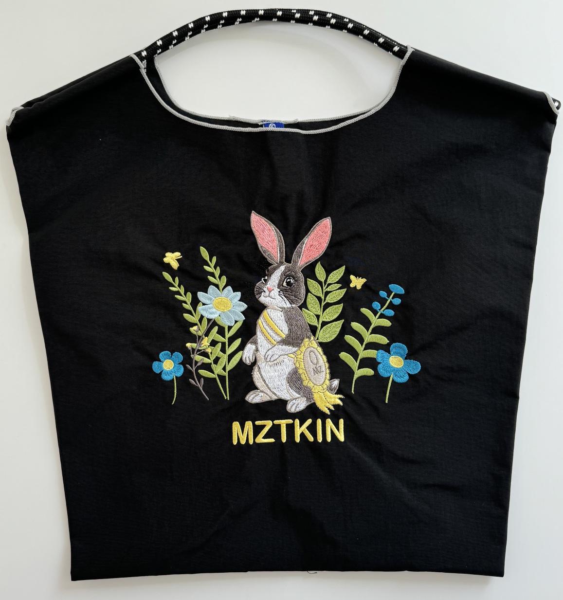 Большая водонепроницаемая нейлоновая вышитая парусиновая сумка через плечо - Летняя мода, складная и портативная Medium