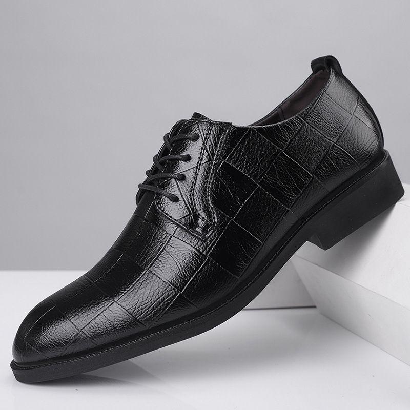 Plaid Plain Low Heel Men's Formal Shoes Soft Elegant and Classic Gentleman Legitimate Leather Price 39 Party Social Shoe Male