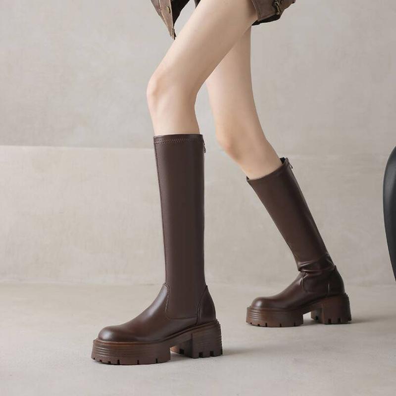Autumn and winter leather knight boots women's comfortable platform large size women's boots square heel high heels round head new high boots women