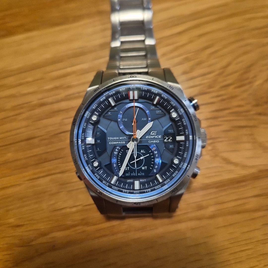 Б/у радио-солнечные часы CASIO EDIFICE EQW-A1200