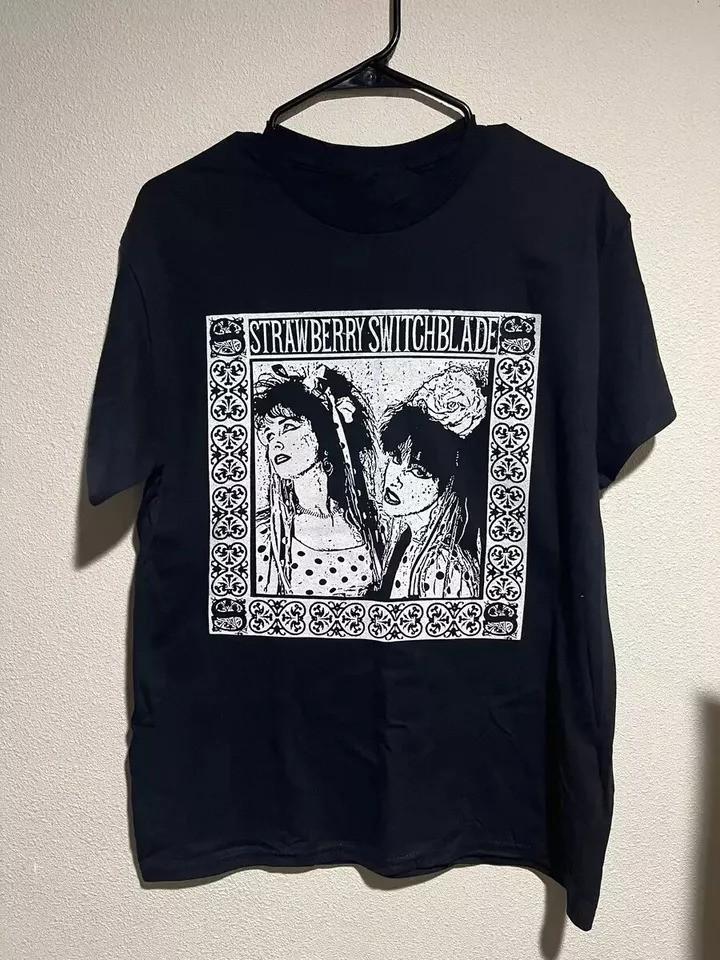 Rare Strawberry Switchblade Band Retro Vintage T-shirt S-5XL Unisex T-Shirt S