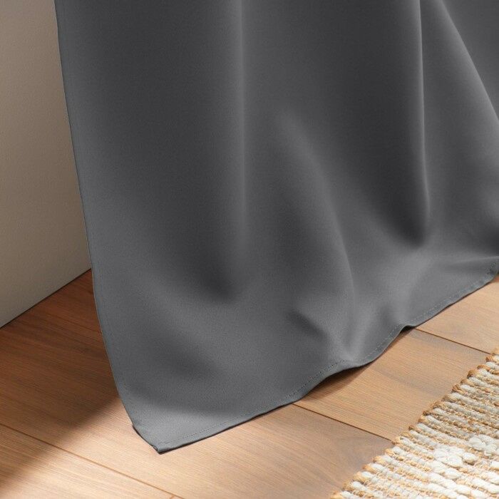 Rideau occultant grande hauteur 135 x 280 cm – uni anthracite – à œillets