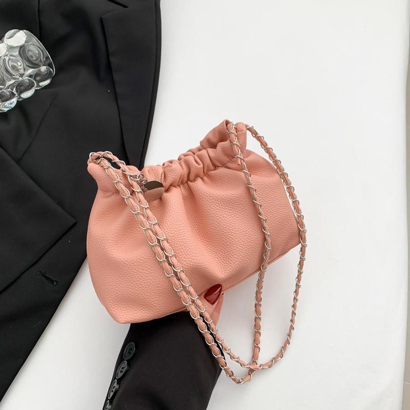 Fashionable Women's Solid Color Bucket Bag With Chic Chain Strap For Everyday Use