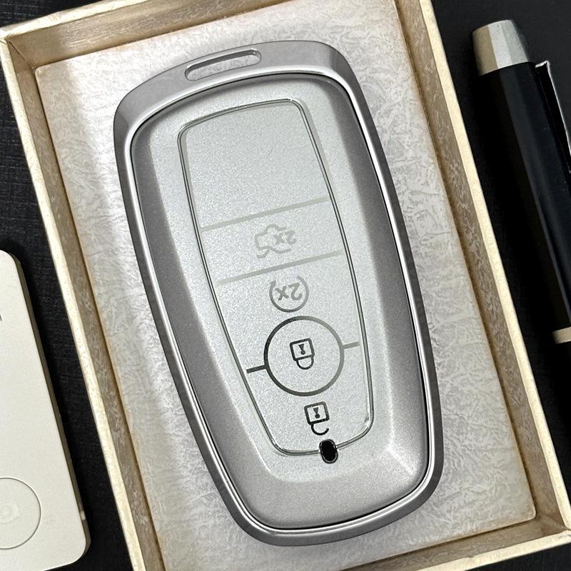 34-Key Ford Mondeo Aluminum Alloy Car Key Cover with Buckle Edge - Compatible with Taurus & Mustang Metal Style.