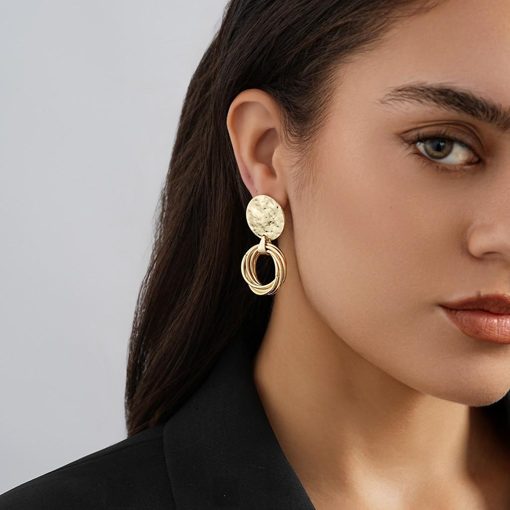 Fashionable Irregular Gold Geometric Earrings Stylish Alloy Circle Earrings