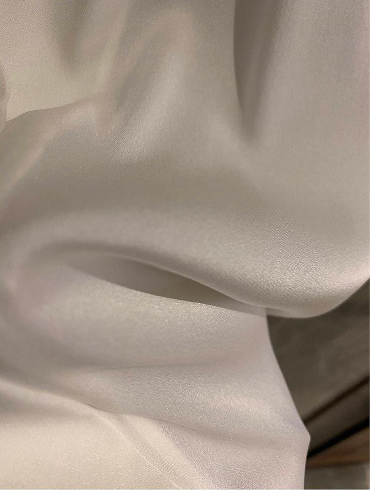Canottiera da donna in raso con scollo a V - Senza maniche, collo all'americana, top a tinta unita per l'estate