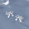 Niche Design Star Bow Earrings: Elegant & Trendy Studs for Women 2025.