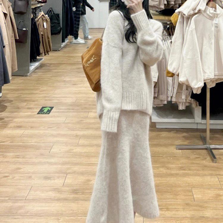 Early Autumn Retro V-neck Sweater Set & Fishtail Midi Skirt for Women