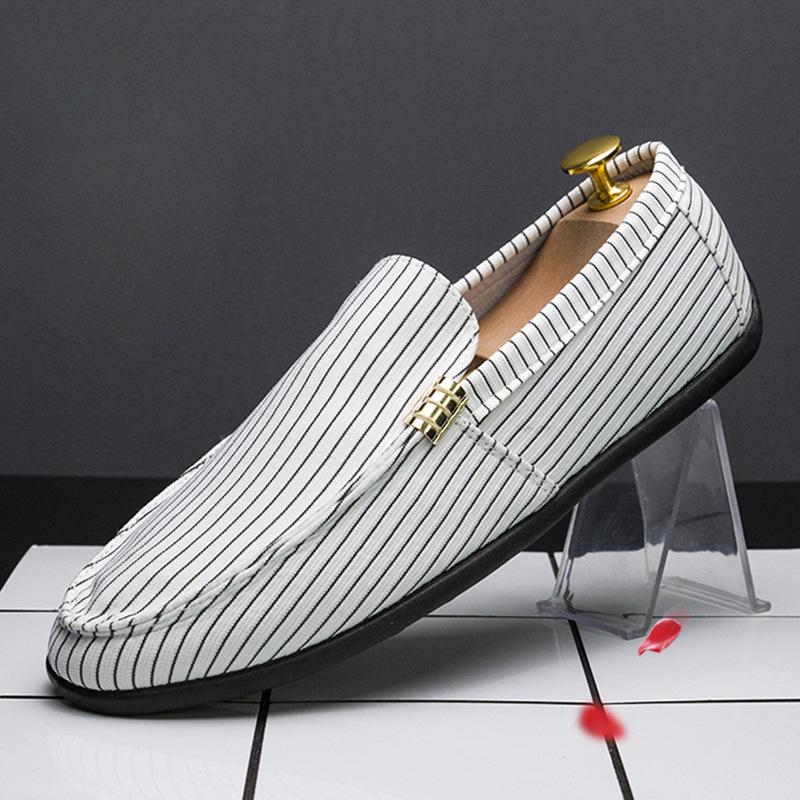 2026 New Autumn Mens Loafers Lightweight Comfortable Flat Casual footwear Men Breathable Slipon Soft male Leather Shoes Zapatos