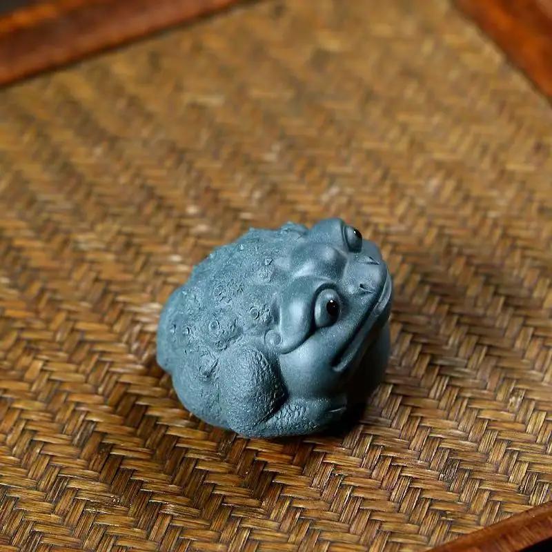 Purple Clay Tea Pet Lucky Golden Toad Figurine Sculpture Ornaments Yixing Handmade Crafts Chinese Tea Set Art Decoration Gifts
