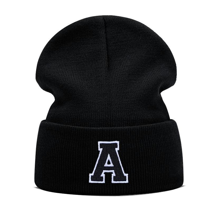 Unisex Letter A-Z Embroidery Beanie Hat for Men Women Winter Knit Caps Soft Ski Hat