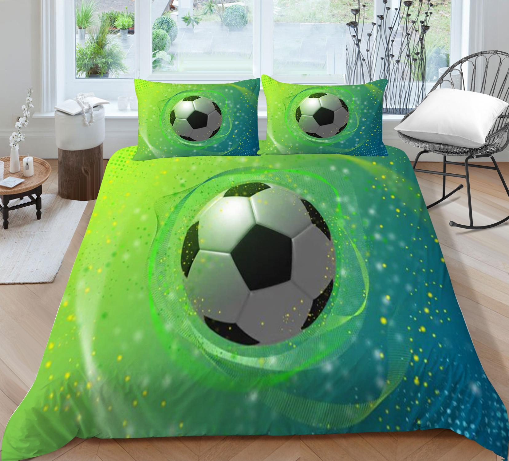 

Горячая продажа 3D Прохладный футбол Комплект кровати Стеганые одеяла Крышки Удобные пододеяльники Домашний спальня Декор Наволочки Постельное белье Тепло Single 135x200cm