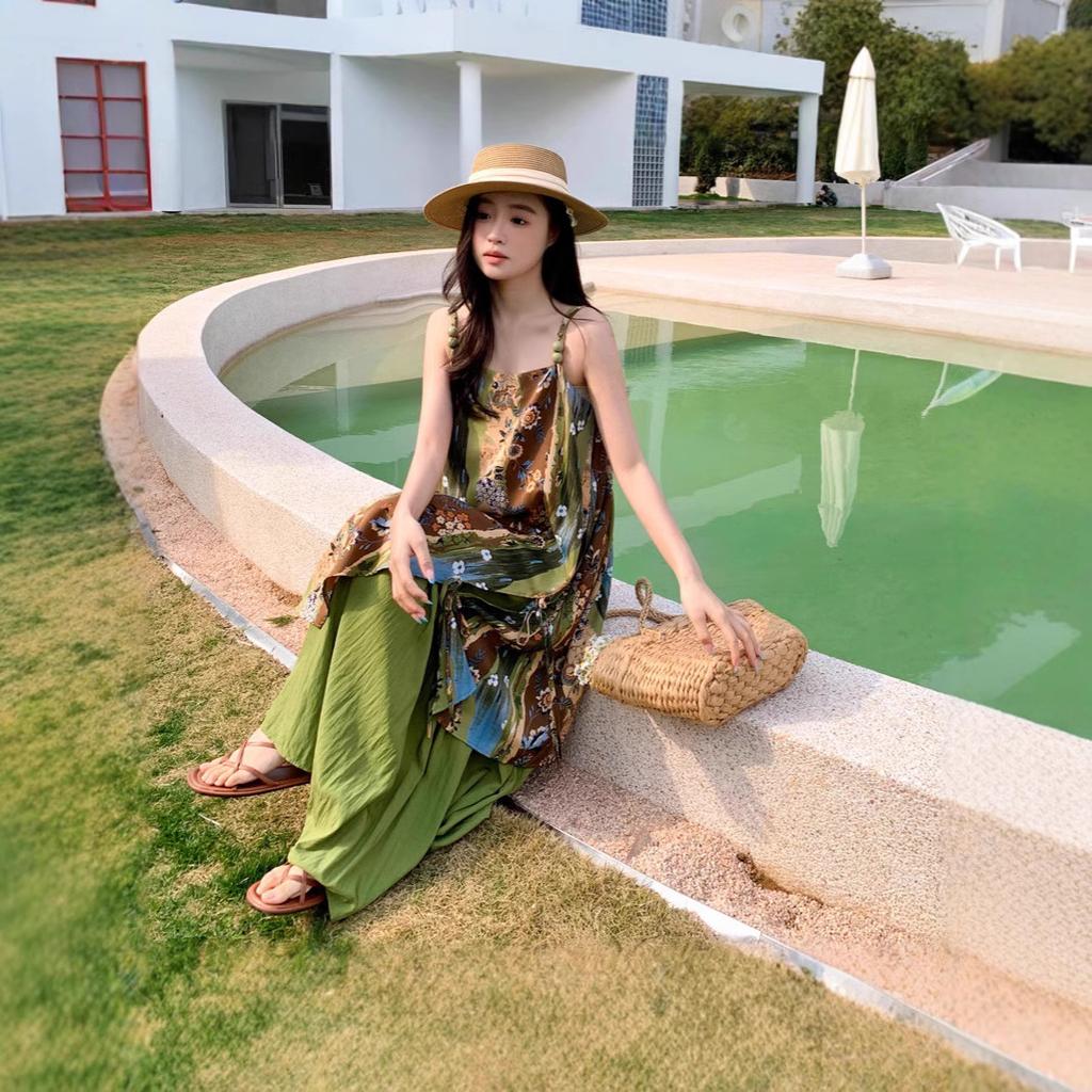 Bohemian sweet flower print suspender dress women's Yunnan Dali vacation ethnic style dress super fairy summer