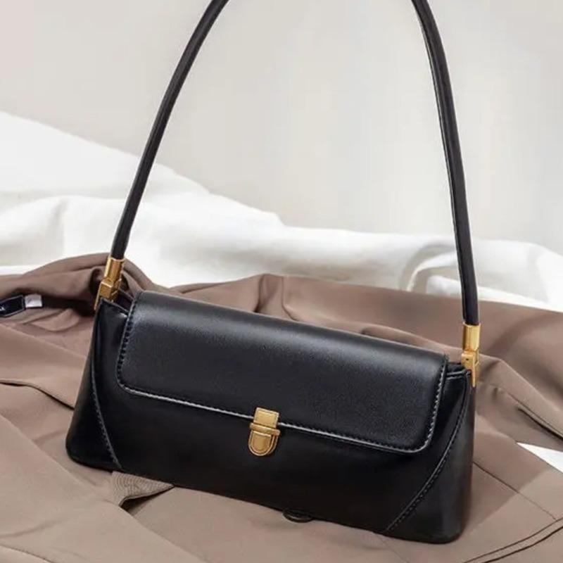 Retro baguette underarm bag 2 new versatile shoulder messenger bag high-end texture fashion underarm small square bag women