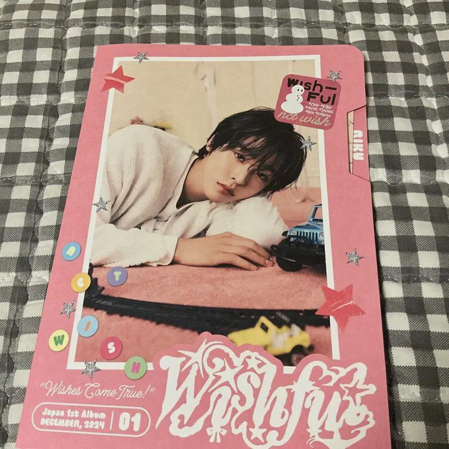 

Это лимитированное издание первого тиража Ncitywish Wishful Winter Riku Edition