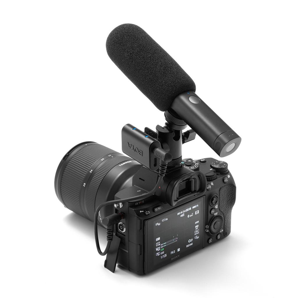 4-in-1 2.4Ghz USB-C Wireless Microphone Set Magic-02 - Black