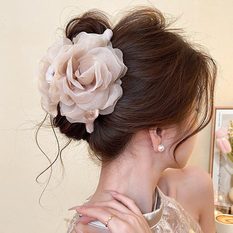 

New Korean Rose Flower Hair Clip for Women Sweet Fabric Back Head Shark Clip Fashionable High-end Exquisite Hair Accessories розовый