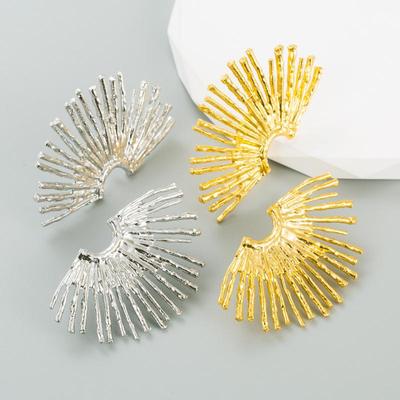 Damen-Ohrstecker, Ohrringe, Ohrringe, Legierung, Sonnenblumen-Ohrstecker, Gold, Punk, hochwertige Ohrringe