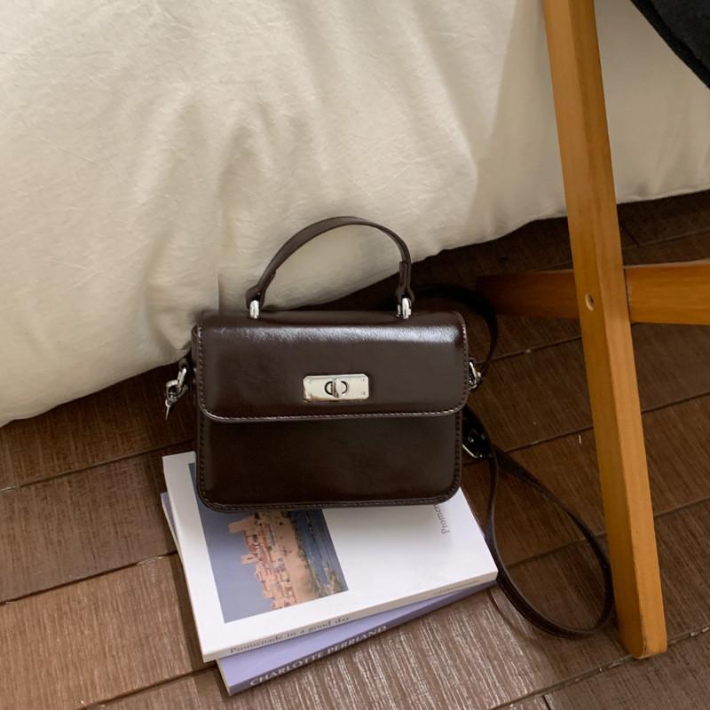 Pu Small Square Bag For Women With Zipper Closure And Interior Pockets For Daily Use