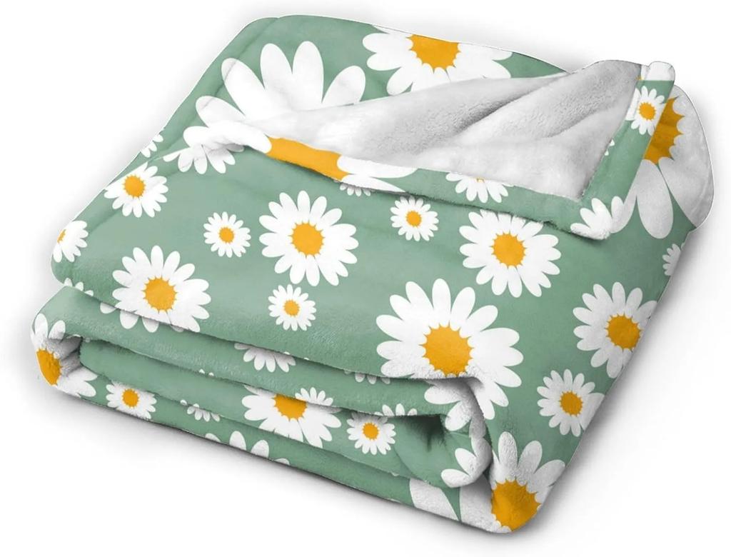 Charming White Daisy Pattern Soft Throw Blanket – Lovely Floral Design for Couch, Bed, Car, Camping, All-Season Use