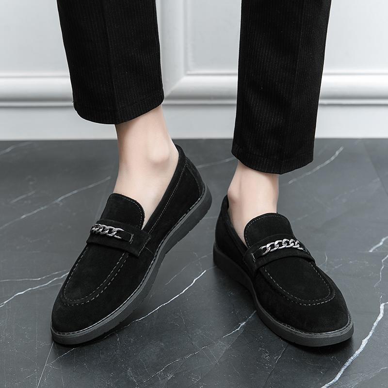 Scarpe da Uomo in Pelle Scamosciata Moda Hot Selling Europa America Suola Morbida Suola Massaggiante Comoda Mocassini, Scarpe Piatte da Uomo per Affari