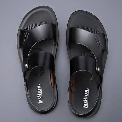 סנדלי גברים חדשים קלאסיים סנדלי עור אמיתי לגברים נעלי חוף חיצוניות נעלי עור נעלי עור 2024 Sandalias De Hombre