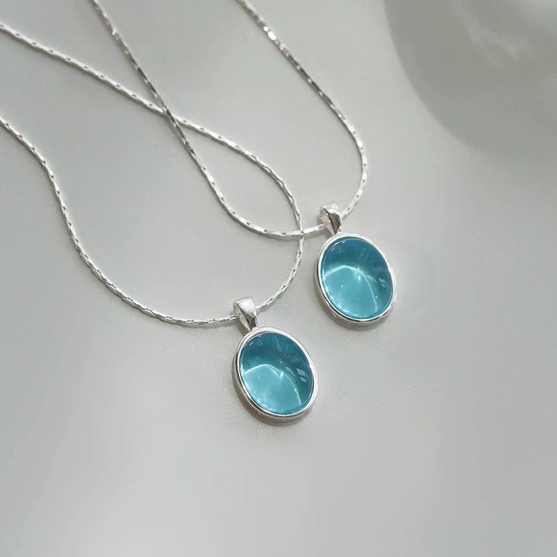 Aquamarine Oval Pendant Clavicle Chain Necklace for Women