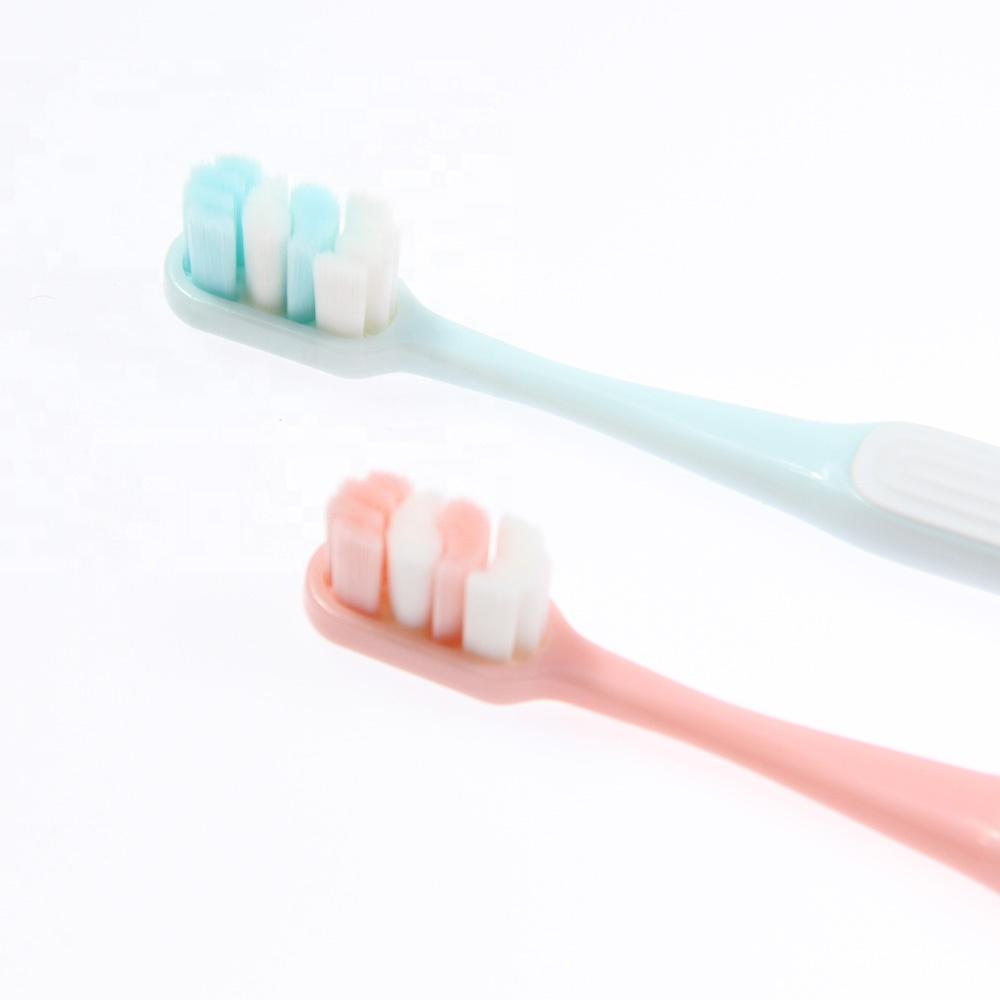 Dental Cleaning Adults Teeth Products Ultra Soft Manual Toothbrush for Home Popular Toothbrush for Fragile Teeth