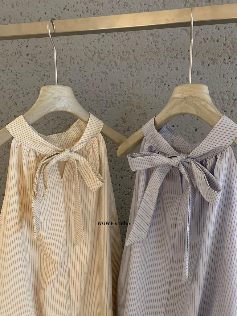 Spring/Summer Women's Striped Ribbon Halter Sleeveless Lace-up Top - Trendy Style