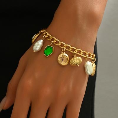 Hot Selling Women's Bracelets Geometric Setting Diamond Design Love Element Bracelets Versatile