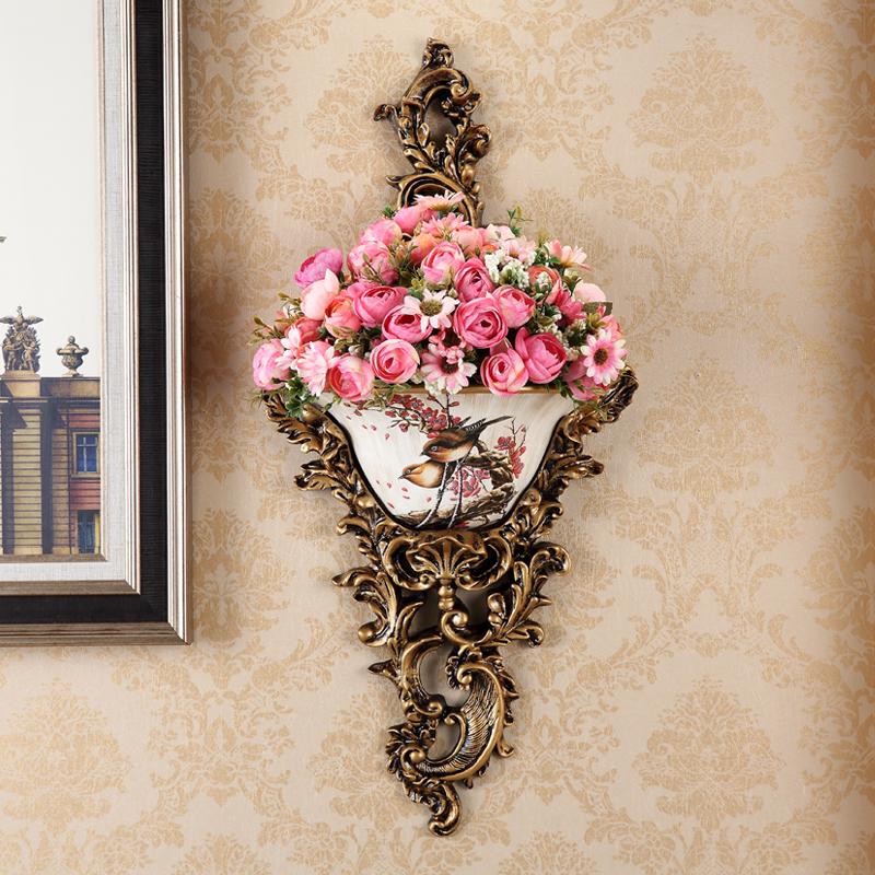 European Wall-Mounted Vase: Creative Resin Ornament for Retro Home Decor