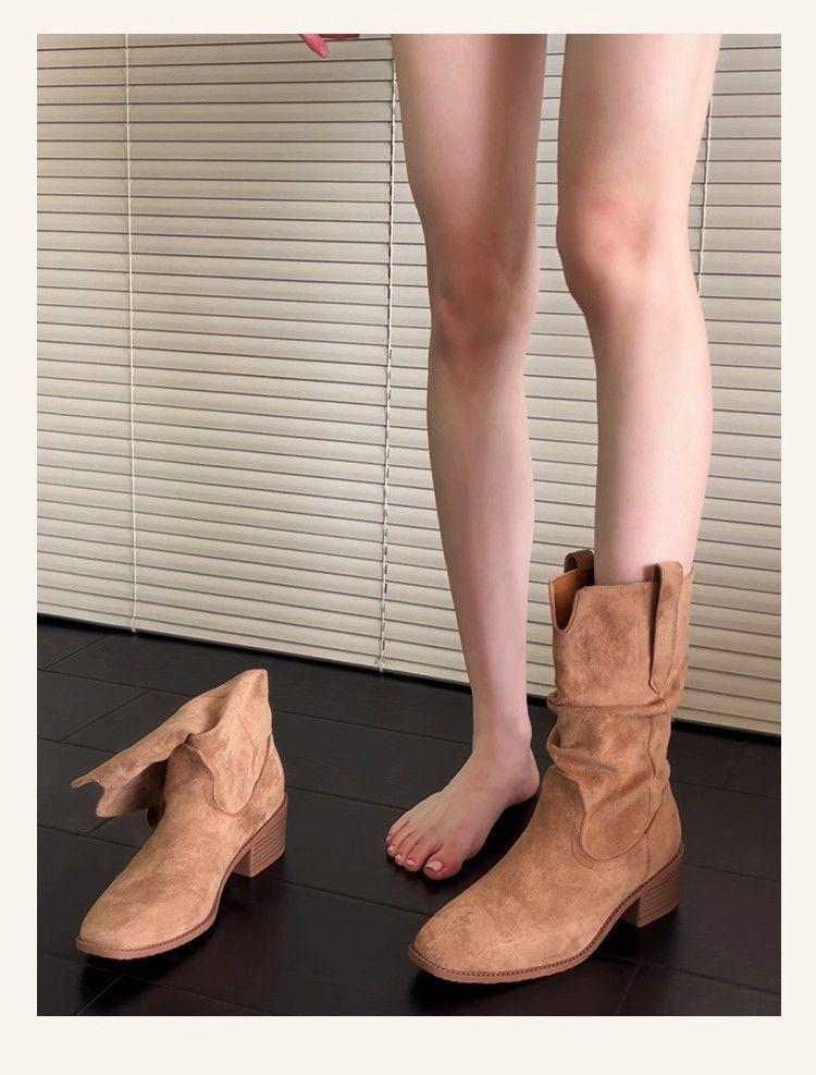 Cashmere Women's V-Cut Retro Western Cowboy Boots, High-Heeled Round-Toe Martin Ankle Boots for Spring & Autumn 2025.