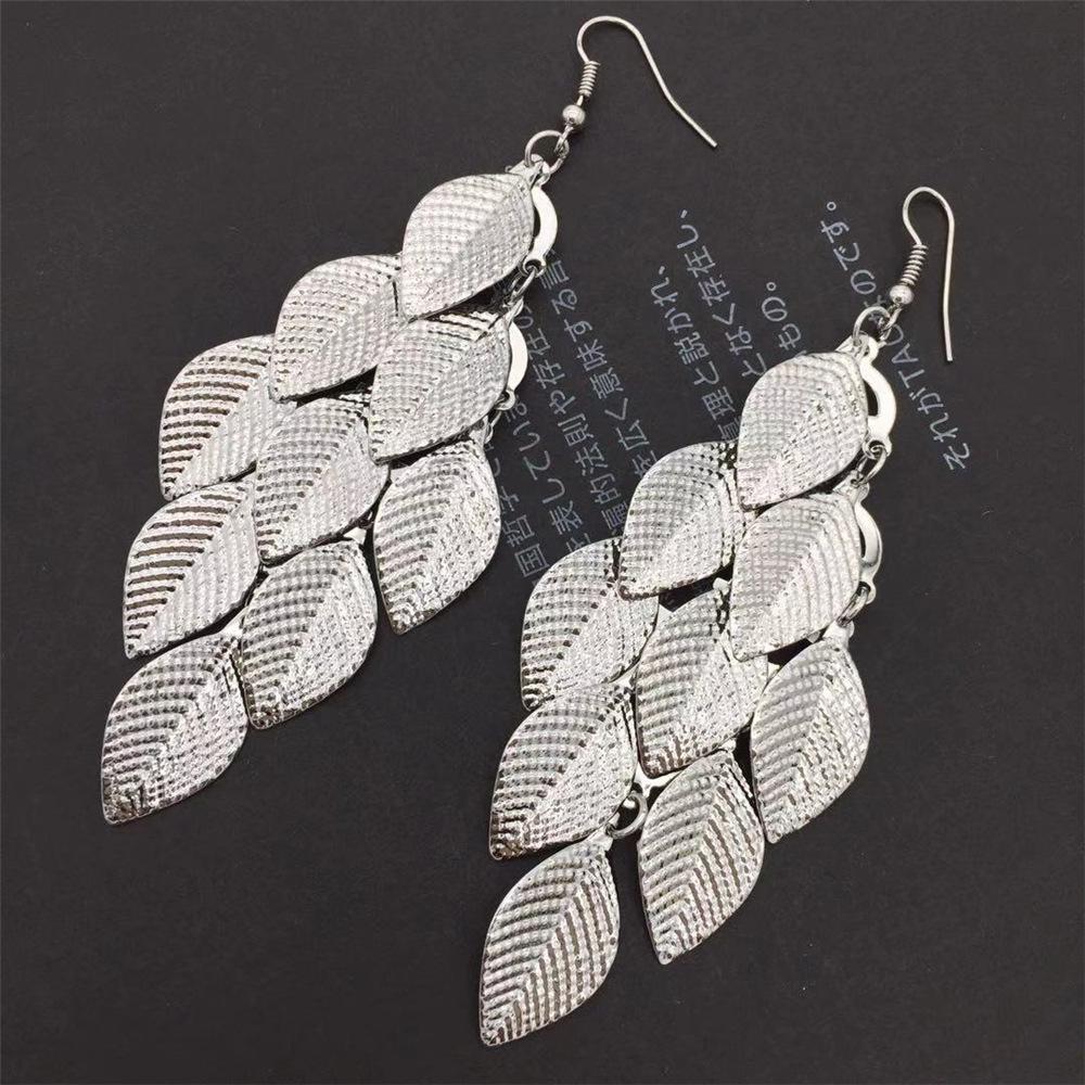 Stylish European and American Long Leaf Earrings