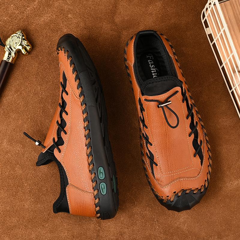 Klassische handgefertigte lässige Lederschuhe Herren-Loafer, bequeme Mokassins, flache Herrenschuhe, echtes Leder, Herrenschuhe